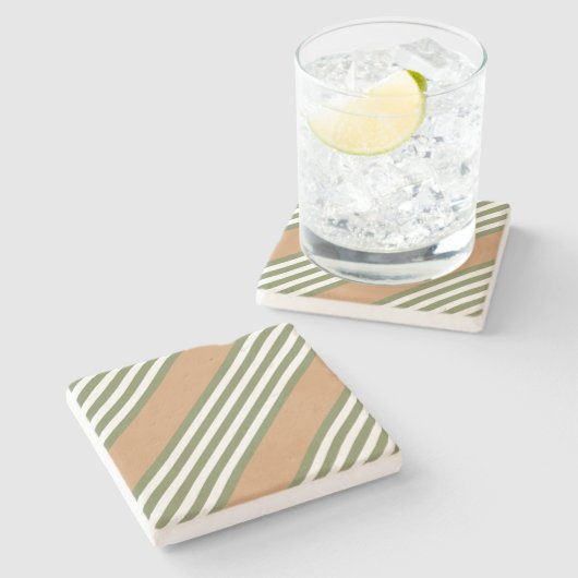 Olijfgroen en wit, vijf strippen, geelbruin stenen onderzetter (Zijkant)