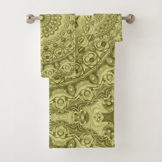Olijfgroene Mandala Patroon Ontwerp Bad Handdoek (Insitu)