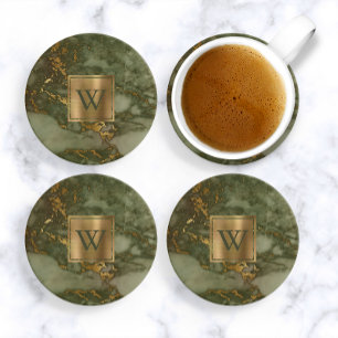 Olijfgroene namaarmeriet met gouden monogram zandsteen onderzetter
