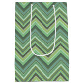 Olijfgroene zigzag-lijnen medium cadeauzakje (Achterkant)