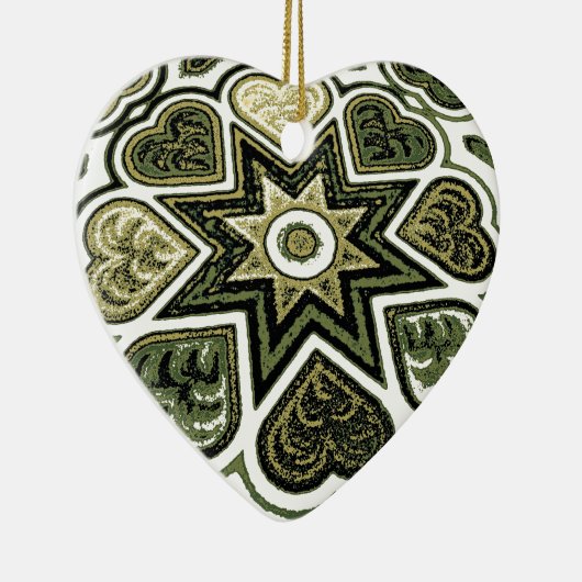 Olive Folk Art Hearts Ornament (Rechts)