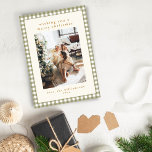 Olive Gingham Pset Portret Twee kerstfoto's Feestdagenkaart<br><div class="desc">Cute Olive Green Gingham Pset Custom Two Photo Kerstfeestay Card voor portret/verticale foto's</div>