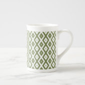 Olive green and white diamond pattern porselein kop (Rechts)