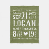 Olive Green Baby Boy Geboortestatistieken Keepsake Fleece Deken (Voorkant)
