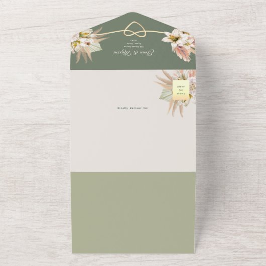 Olive Green Boho Fotobruiloft All In One Uitnodiging (Buitenkant)