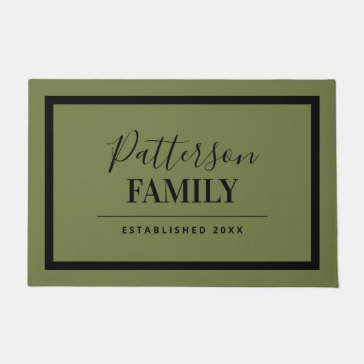 Olive Green Family Monogram Deurmat (Voorkant)