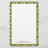 Olive Green Giraffe Pattern Briefpapier (Voorkant)