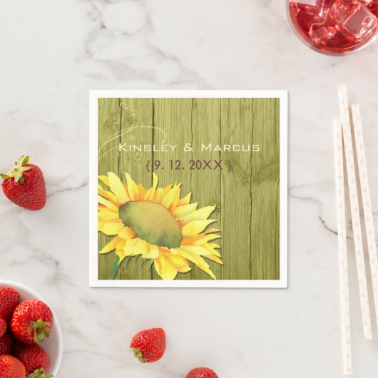 Olive Green Rustic Wood Sunflower Wedding Servetten (Insitu)