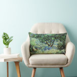 Olive Grove by Vincent van Gogh Kussen<br><div class="desc">Olive Grove van Vincent van Gogh is een kunstschilderij van impressionisme natuur. Van Gogh schilderde meer dan een dozijn landschappen met olijfbomen terwijl hij in het zuiden van Frankrijk woonde. Een boomgaard vol fruitbomen op een boerderij in het zomerseizoen. Over de kunstenaar: Vincent Willem van Gogh (1853-1890) was een van...</div>