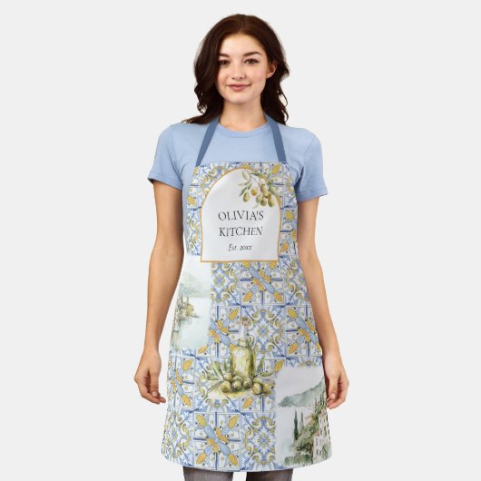 Olive Mediterraan Geel Blauw Tegel Patroon Schort (Gedragen)