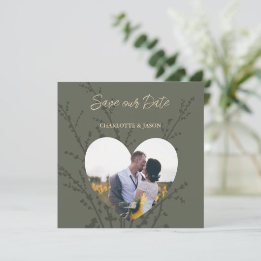 Olive Modern Photo Heart Lijst Save the Date (Staand voorkant)