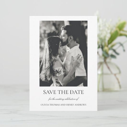Olivia Elegant Christelijk Monogram Foto Bruiloft Save The Date (Staand voorkant)