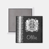 Ollie O Monogram Wit Kant op Zwarte Magneet (Voorkant / Achterkant)
