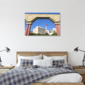 Olympic Plaza en Calgary Tower, Alberta, Canada Canvas Afdruk (Insitu (Slaapkamer))