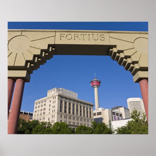 Olympic Plaza en Calgary Tower, Alberta, Canada Poster (Voorkant)
