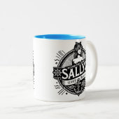 Om de hoek Sally's Seaside Alehouse Tweekleurige Koffiemok (Voorkant rechts)