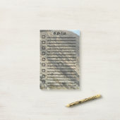 Om de kant van de Diskky Note-woestijn van lijst t Post-it® Notes (Op bureau)