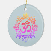 Om- en lotusregenboogkleursymbolen op ornament (Links)