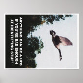 Om het even wat kan een UFO (middel) zijn Poster (Voorkant)