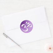 Om, in het Paars en wit Ronde Sticker (Envelop)