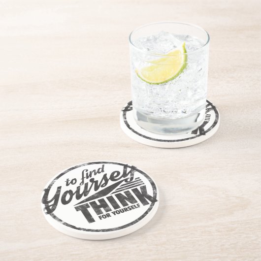 Om jezelf te vinden, denk voor jezelf zandsteen onderzetter (Zijkant)