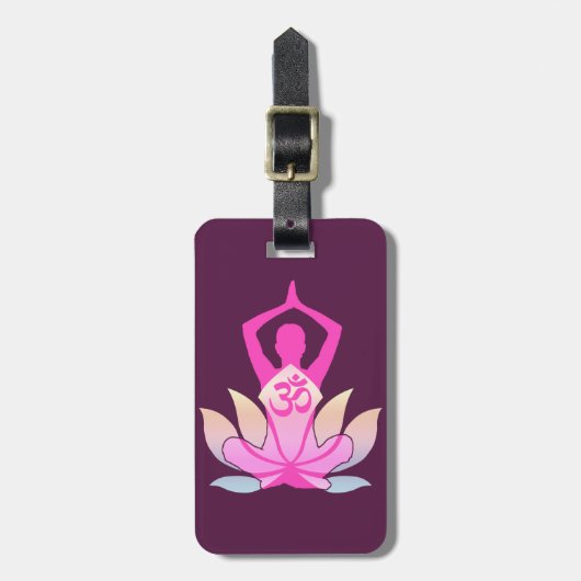 OM Namaste Spirituele Lotus Flower Yoga op Paars Bagagelabel (Voorkant verticaal)
