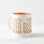 OM NOM Mmm... TOCINO Tweekleurige Koffiemok (Voorkant links)