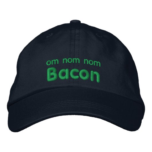 OM NOM NOM BACON Love Geborduurde Pet (Voorkant)
