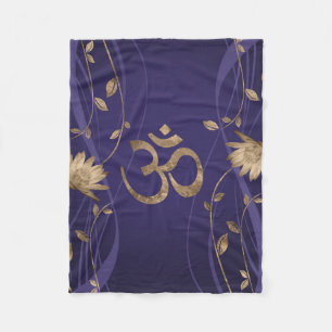 Om Symbol Golden Lotus Flowers op paars Fleece Deken