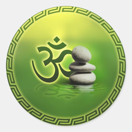 OM symbool met zen stenen op zacht groen Ronde Sticker (Voorkant)