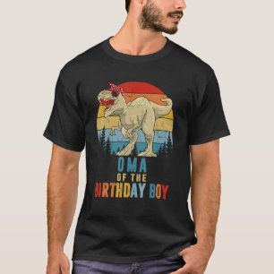 Oma Dinosaur van de familie van de geboorte-jongen T-shirt