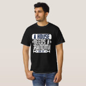 Oma - een huis heeft een oma nodig t-shirt (Voorkant volledig)