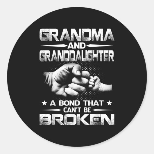 Oma en kleindochter hebben een band die niet gebor ronde sticker (Voorkant)