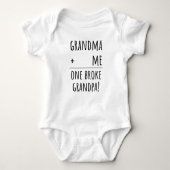 Oma en opa Grappig Grootouders Baby Gezegde Romper (Voorkant)