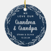 Oma en opa Navy Blue Kerstmis Afbeelding Keramisch Ornament (Achterkant)