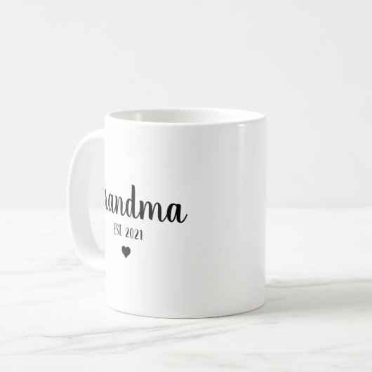 Oma Est Zwangerschap Aankondiging Baby Koffiemok (Voorkant links)