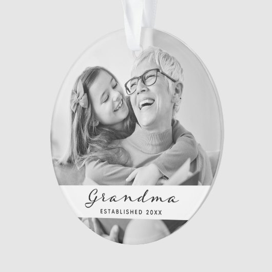 Oma gevestigd | Foto: Heart Black and White Ornament (voorkant)