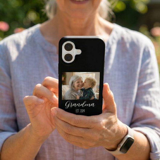 Oma Gewordt Foto Wit Schrift Tekst iPhone 16 Hoesje