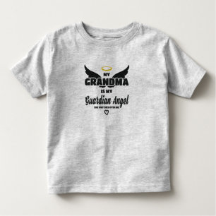 Oma Guardian Angel kijkt over mij in herinnering Kinder Shirts