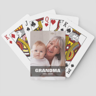 Oma heeft een vet zwart foto ingesteld pokerkaarten