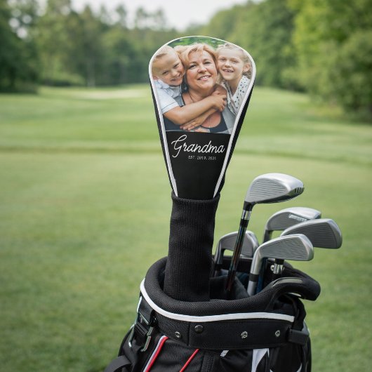 Oma heeft het moderne schrift ingesteld Foto Golfheadcover