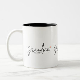 Oma heeft nieuwe oma cadeau ingesteld tweekleurige koffiemok