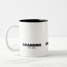 Oma heeft nieuwe oma-cadeau opgericht