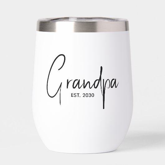 Oma heeft nieuwe opa-cadeau opgericht (Achterkant)