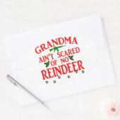 Oma heeft Ran over Ovale Sticker (Envelop)