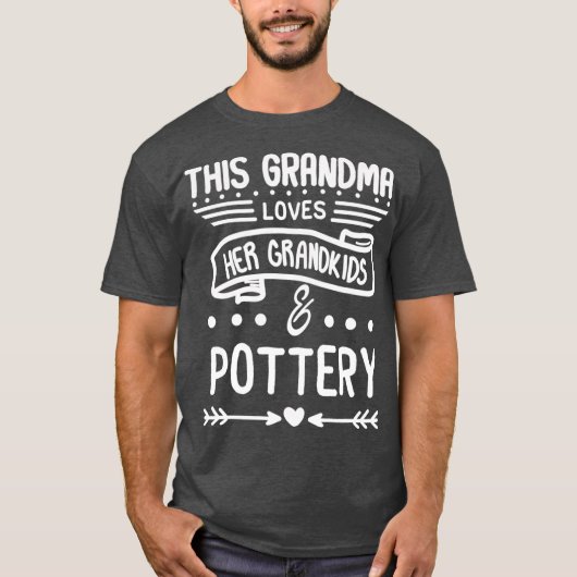 Oma houdt van haar kleinkinderen Pottery Grandma T-shirt (Voorkant)