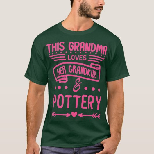 Oma houdt van haar kleinkinderen Pottery Grandma T-shirt (Voorkant)
