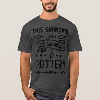 Oma houdt van haar kleinkinderen Pottery Grandma T-shirt