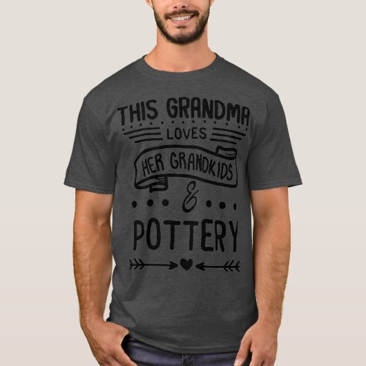 Oma houdt van haar kleinkinderen Pottery Grandma T-shirt (Voorkant)