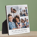 Oma Love You 3 Fotocollage Fotoplaat<br><div class="desc">Elegante aandenken foto plaquette om de beste oma ooit met een 3 foto collage van haar kleinkinderen en familie te vieren. Personaliseer "We Love You Grandma" en voeg de namen van haar kleinkinderen en familie toe.</div>